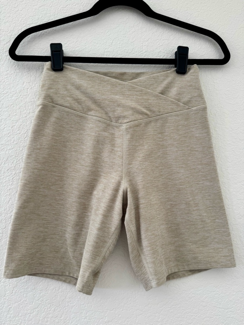 Abercrombie & Fitch Crossover Biker Shorts Tan